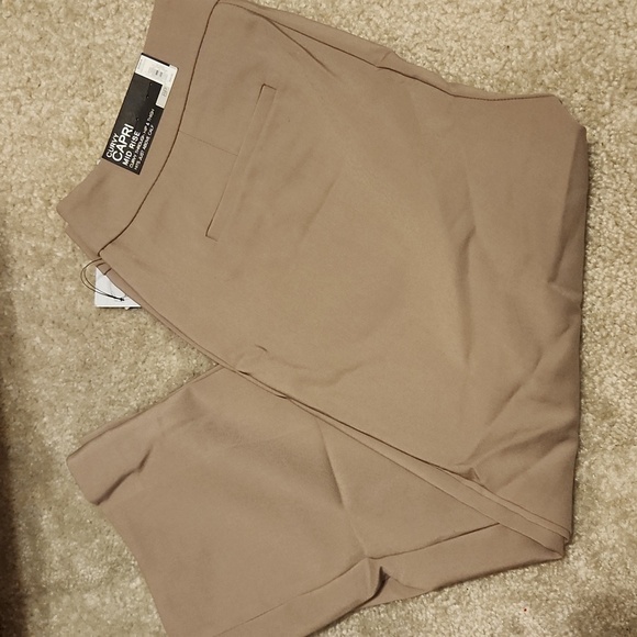 Apt 9 Capri Pants Womens Size 8 Petite Mid Rise Tan New - Picture 1 of 12